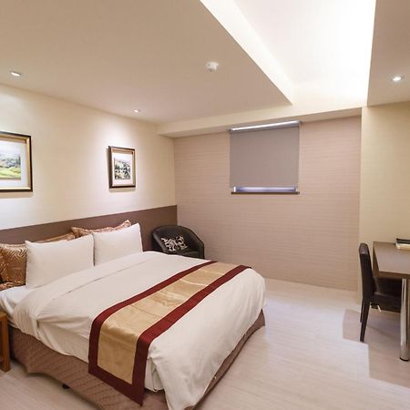 宜都大飯店 Idol Hotel Kaohsziung Kültér fotó