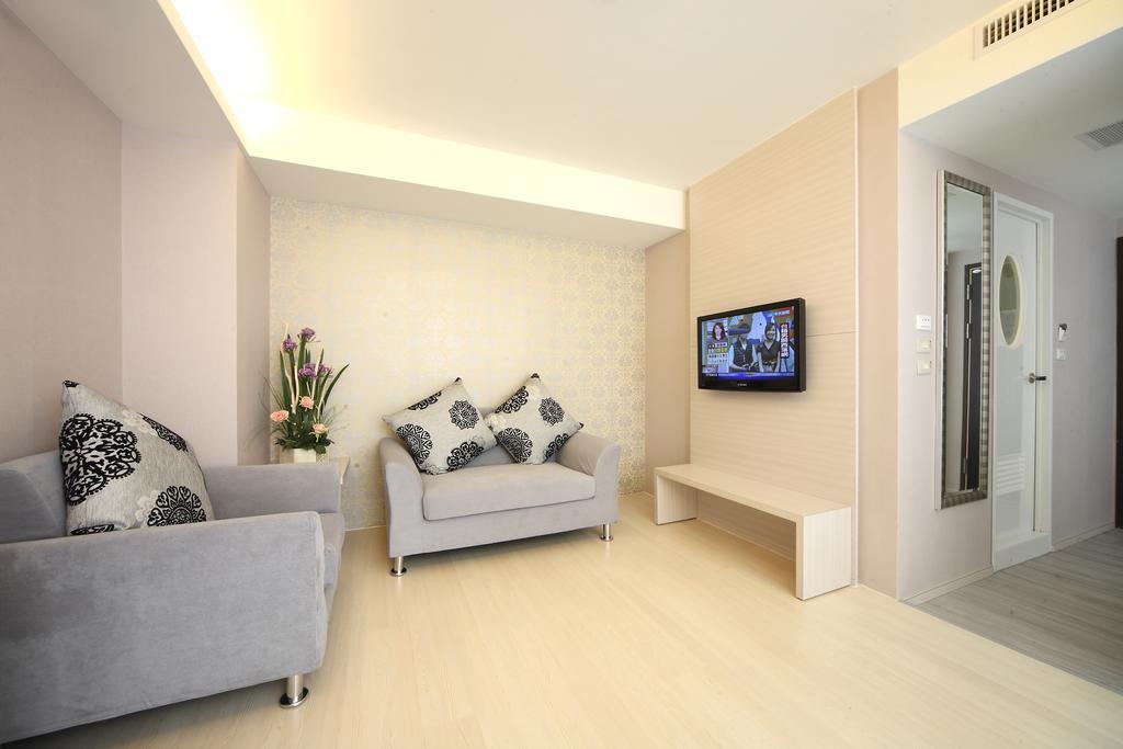 宜都大飯店 Idol Hotel Kaohsziung Kültér fotó